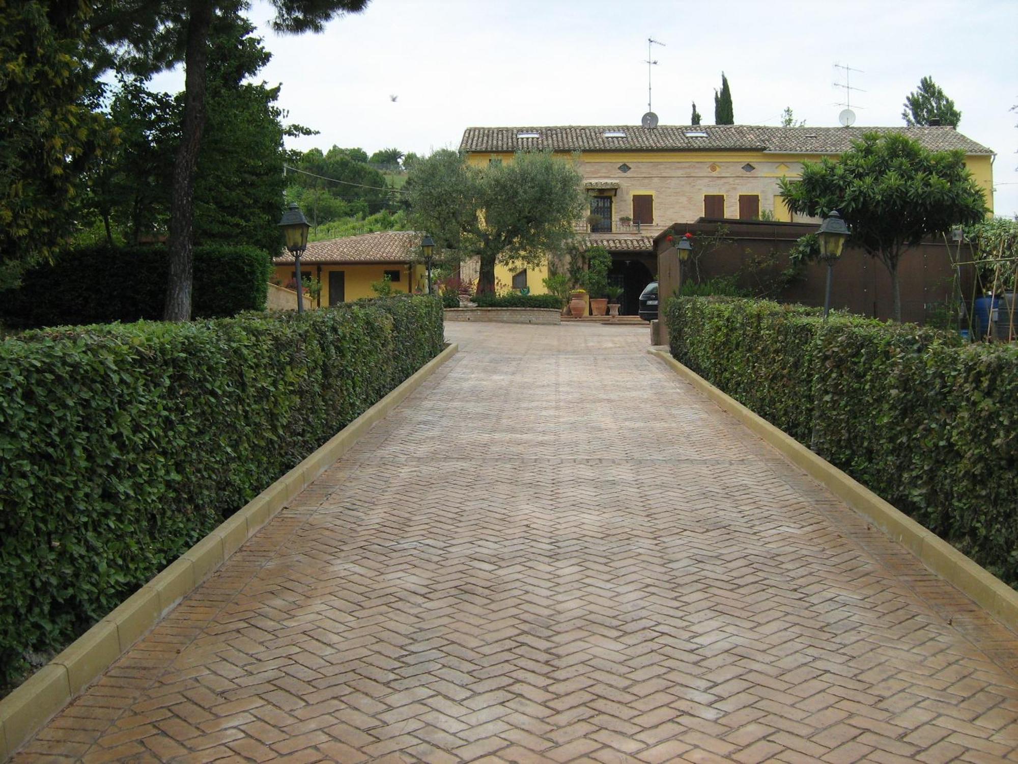 Hotel Il Giardino Dei Limoni Montecassiano Zewnętrze zdjęcie